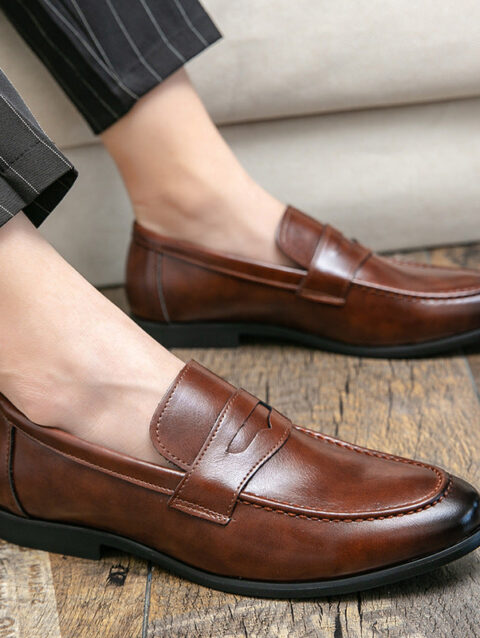 Pointed Toe Minimalist Leather Shoes In British Style