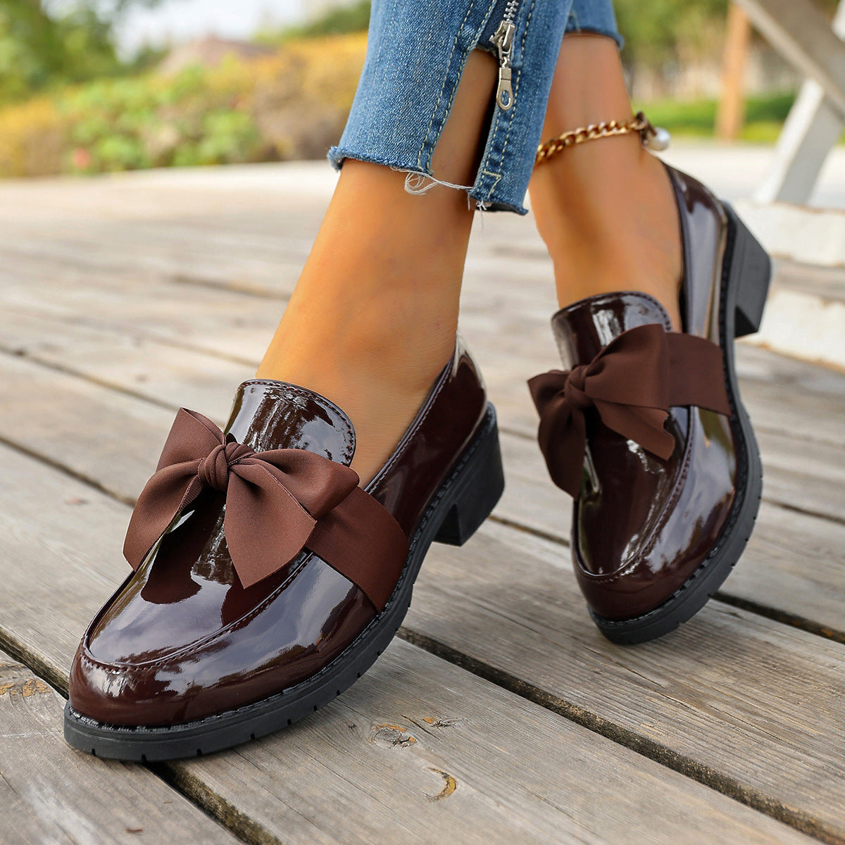 Plus-size Bow-knot Slip-on Loafers - Image 10