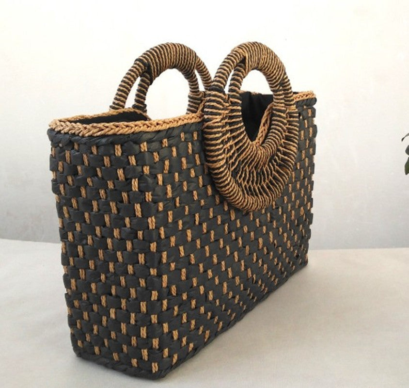 Wooden handle beach handbag - Image 8