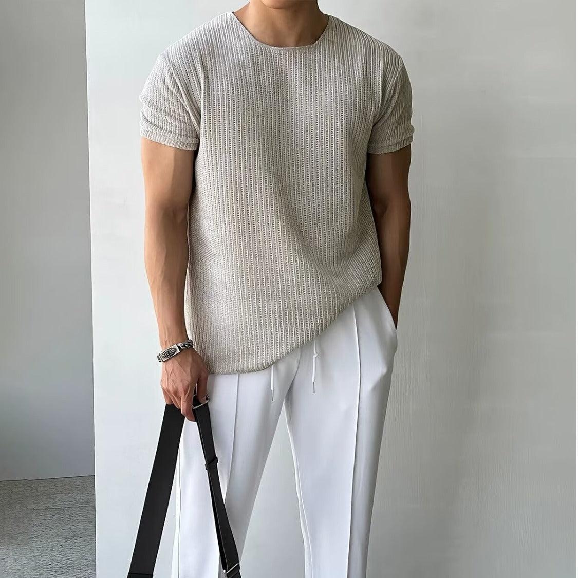 Short-sleeved Sweater Men's Round Neck T-shirt