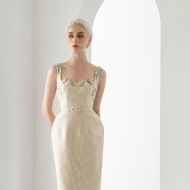 Niche Machine Embroidery Dress Strap Elegant Hip - Image 2